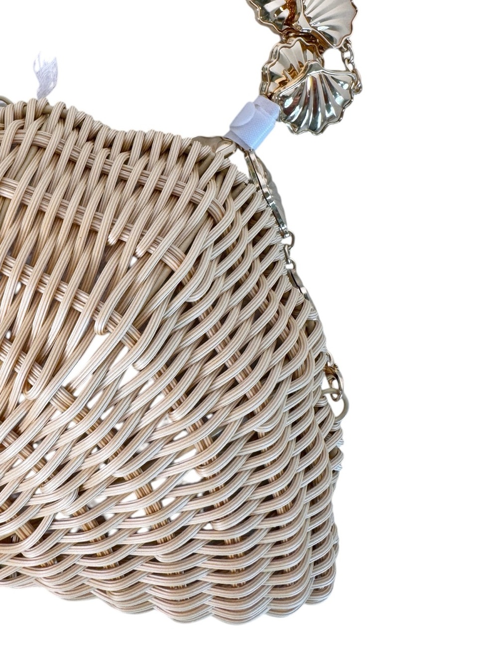 HAUTE HIPPIE NWT Woven Seashell Hand Bag w Gold Seashell Chain - Picture 6 of 13